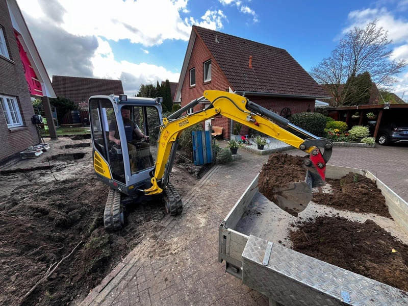 luebke-bausanierung-pflasterarbeiten-hamburg-pflastersteine-verlegen-einfahrt-pflastern-2 Luebke Bausanierung Pflasterarbeiten Hamburg Pflastersteine Verlegen Einfahrt Pflastern 2
