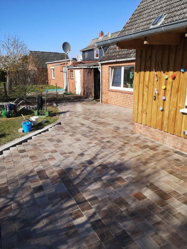 luebke-bausanierung-pflasterarbeiten-hamburg-pflastersteine-verlegen-pflastern-2 Luebke Bausanierung Pflasterarbeiten Hamburg Pflastersteine Verlegen Pflastern 2